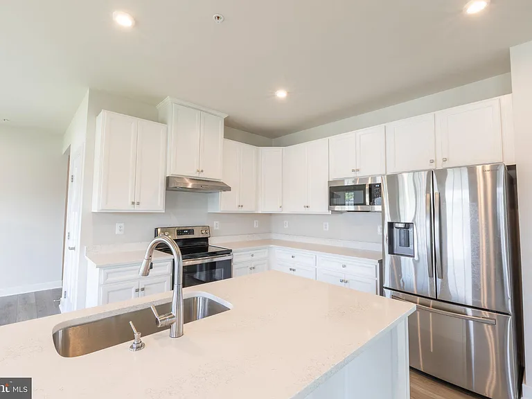 10083 Dressage Dr — Photo 9
