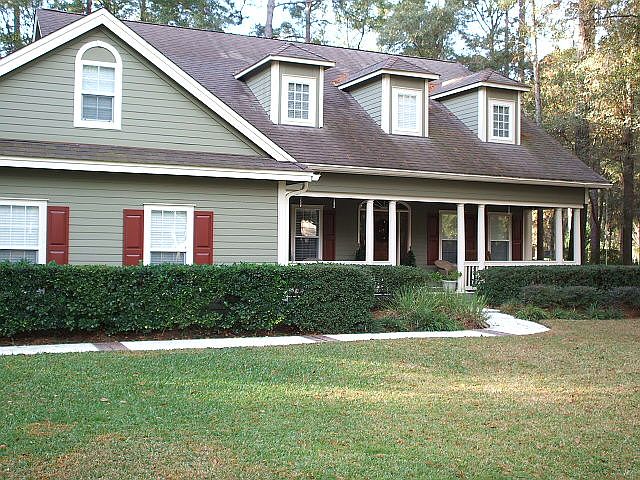 1st image of 6 Madison Ln #1