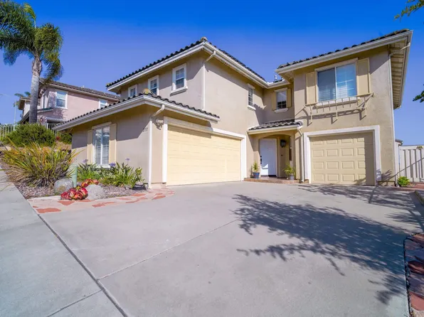 2157 Crystal Clear Dr, Spring Valley, CA 91978