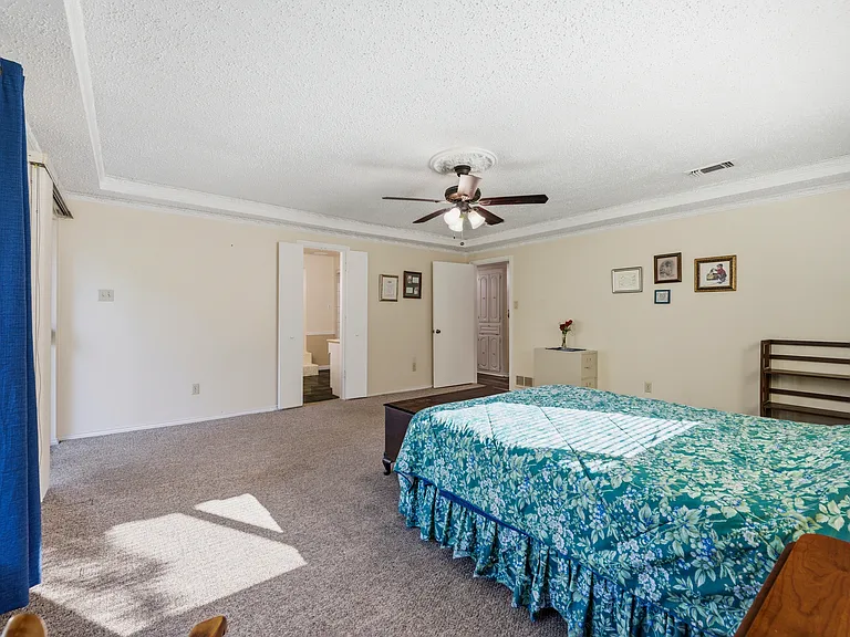 903 Middle Run — Photo 18