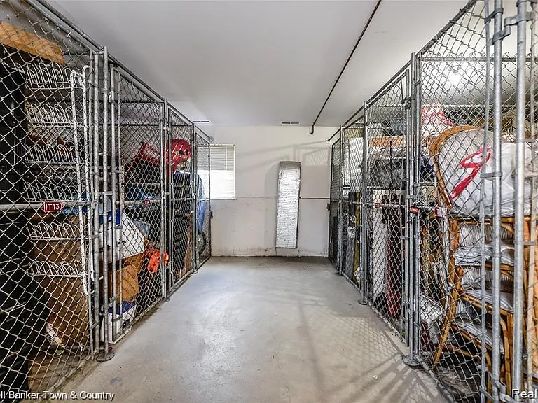 311 W Highland Rd #T16 — Photo 11