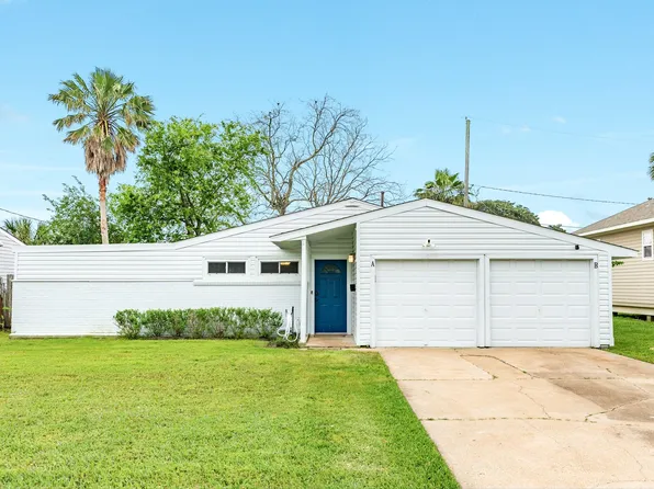 105 Marlin Ave, Galveston, TX 77550