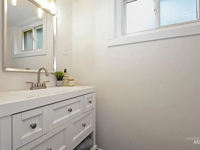 Downstairs Bathroom 1