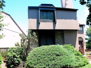 89 Diamond Ln, Old Bridge, NJ 08857