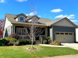 14 Loftin St, Weaverville, NC 28787