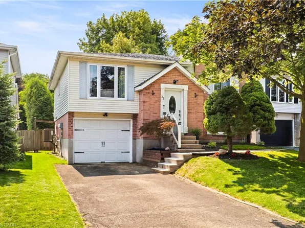 21 Golden Meadow Cres, Kitchener, ON N2N 2L7