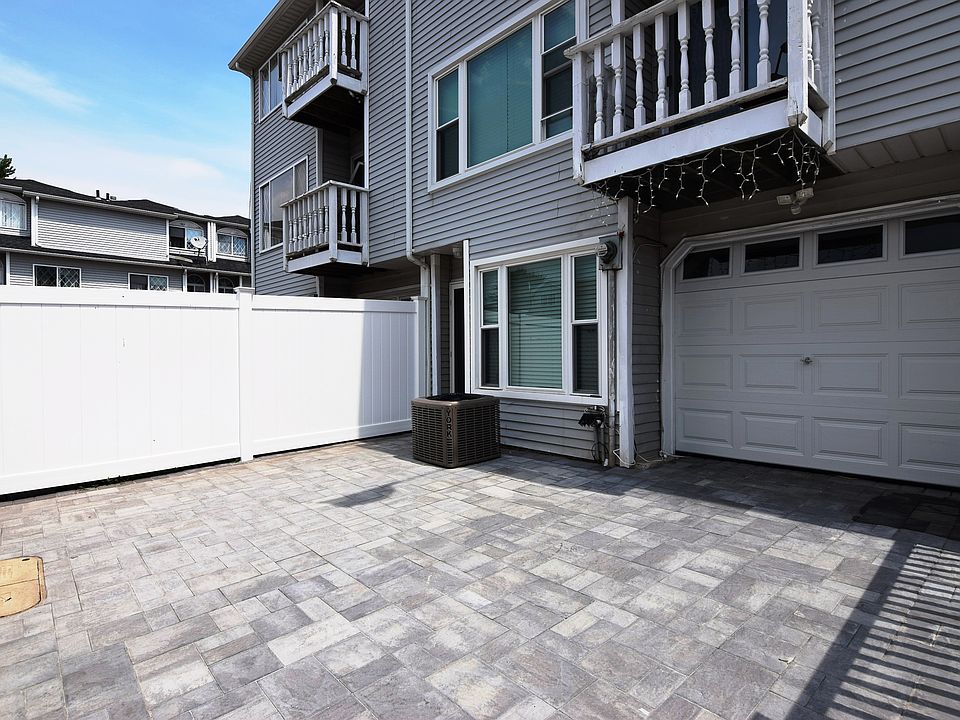 12 Simmons Loop, Staten Island, NY 10314 Zillow