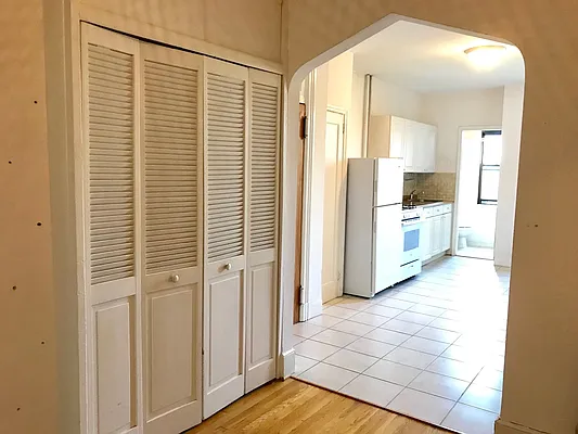 Rented by In Haus LLC | media 26