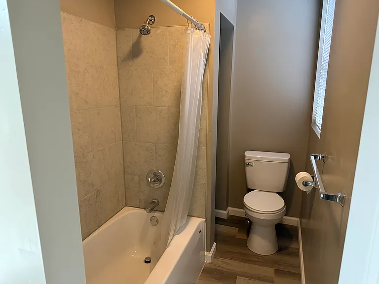 611-613 Lancaster Ave #613-B — Photo 3