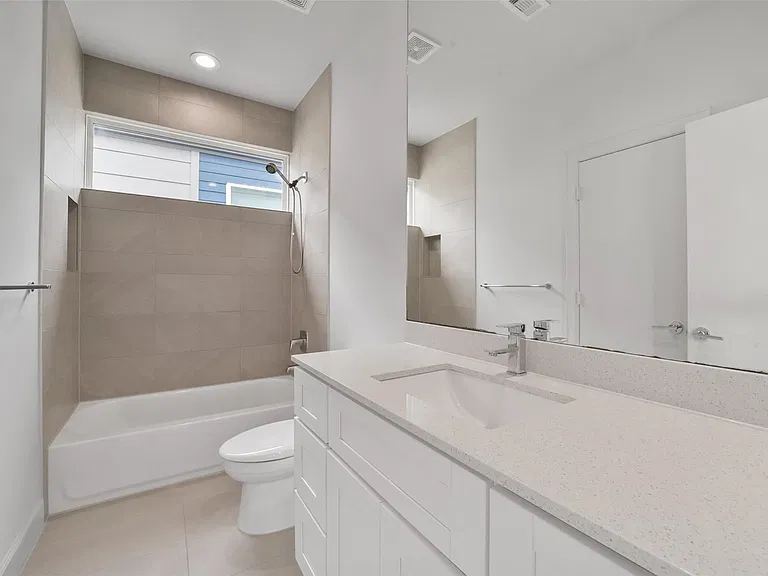 6809 Rocinante Ln — Photo 26