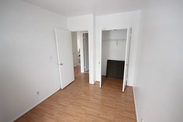 Rented by Nooklyn NYC LLC | media 20