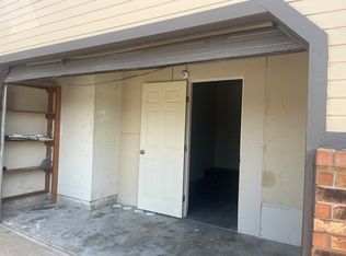 1306 SW 21st St, Moore, OK 73170