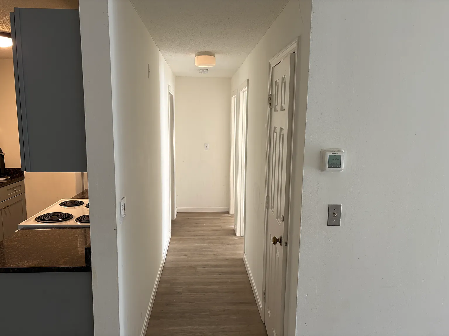 2 bed, 912 sqft, $2,000 — Photo 4