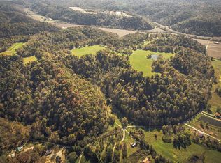 756 Bobolink Rd, Shepherdsville, KY 40165