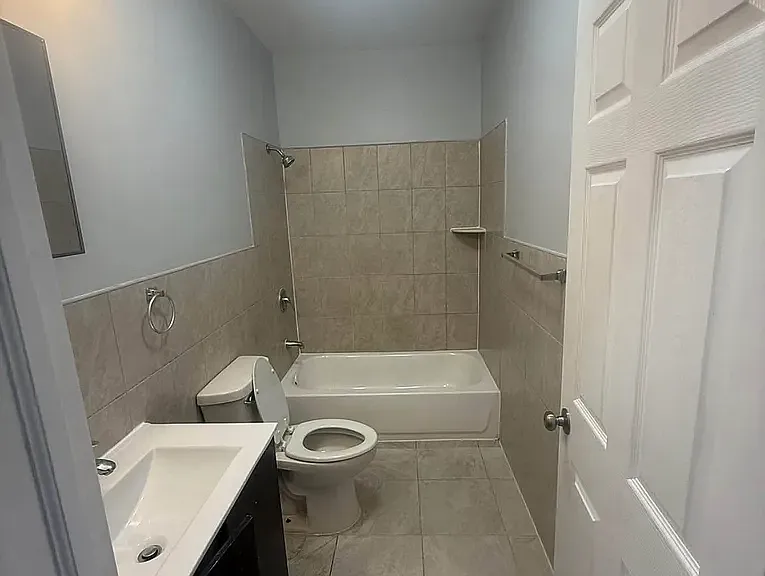 406 Park Ave #6D — Photo 6