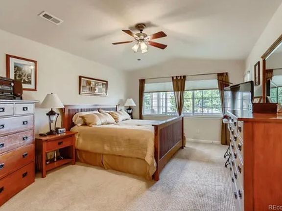 4th image of 22940 E Roxbury Dr