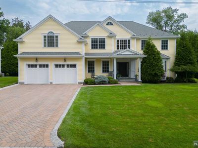 15 Taylor Pl, Harrington Park, NJ, 07640