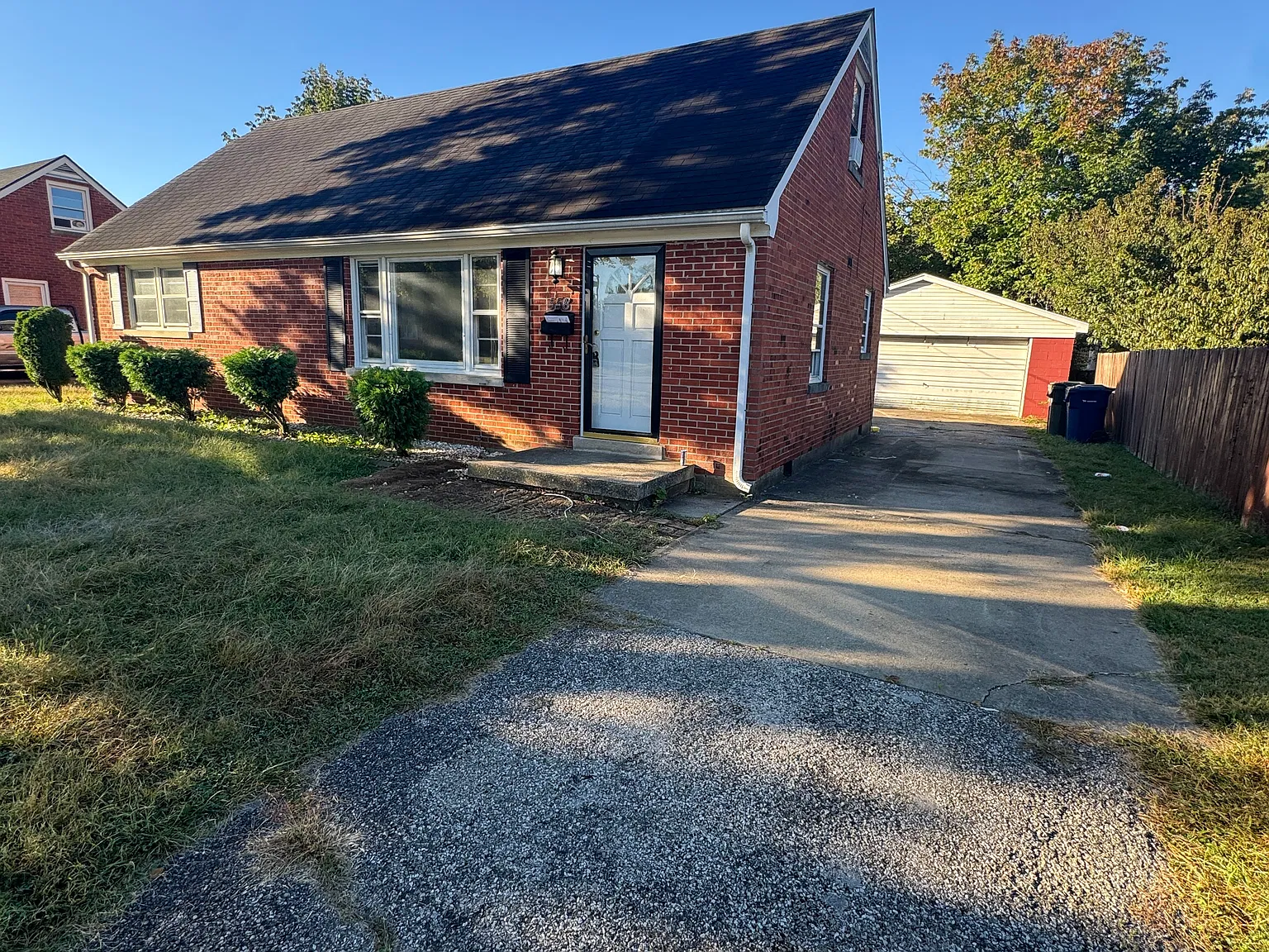 4 bed, 1435 sqft, $1,800 — Photo 2