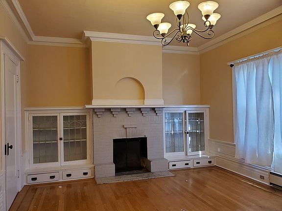 3rd image of 771 35th Ave