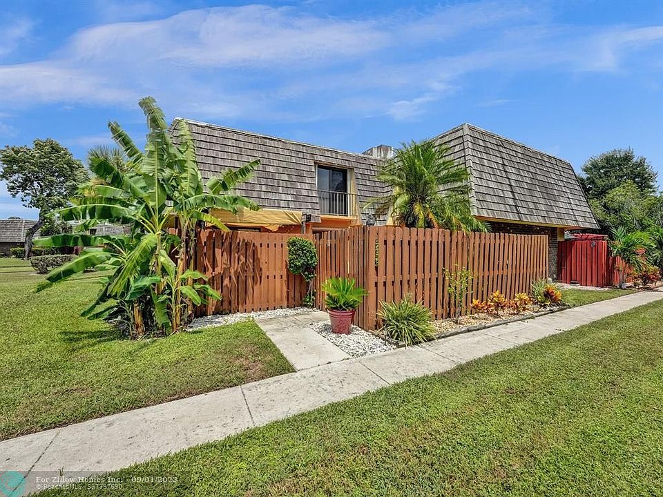 Oakwood Lakes Condominiums 3509 Silver Lace Ln Boynton Beach FL Zillow