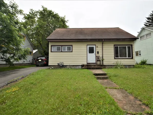 767 Ridgeway Ave, Rochester, NY 14615