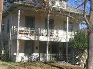 825 W Poplar St, Stockton, CA