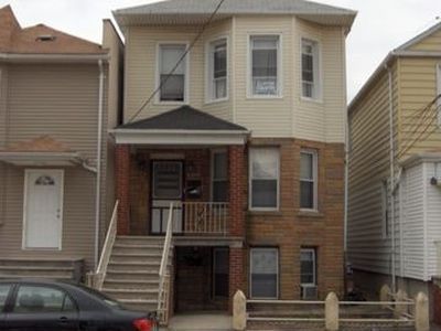 2920 Harrington Ave, Bronx, NY, 10461