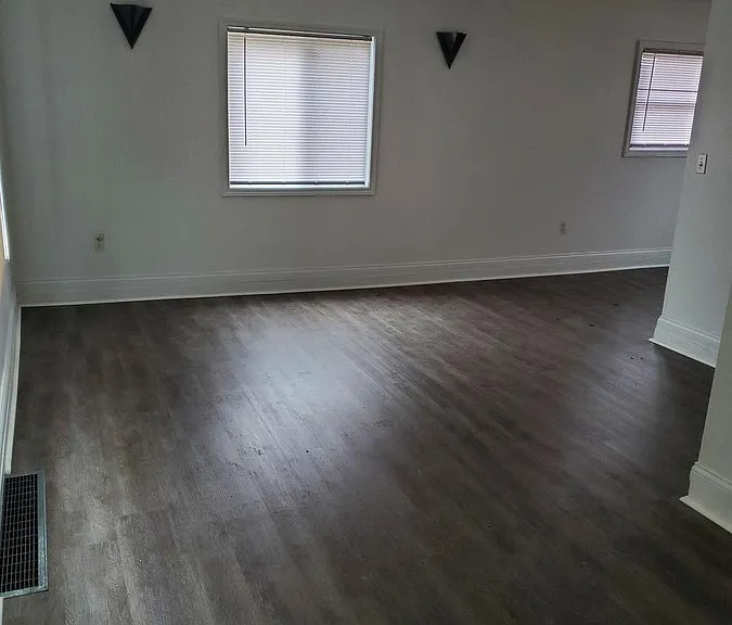 916 W Michigan Ave #2 — Photo 4