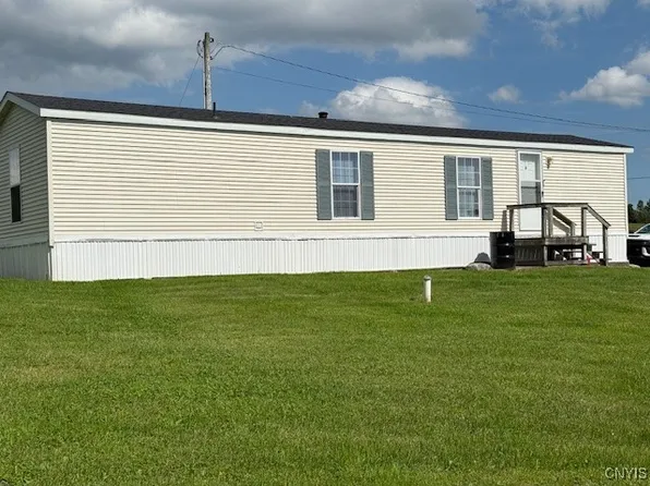 4403 E Milestrip Rd, Canastota, NY 13032