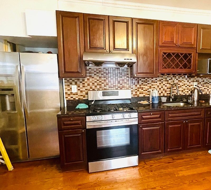 1st image of 25-62 41st St #1
