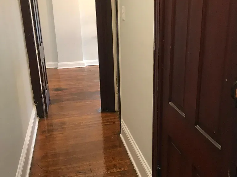 25 S Locust St #2 — Photo 5
