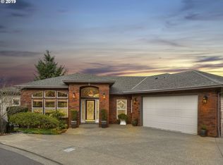 17525 Cherry Ct, Lake Oswego, OR 97034