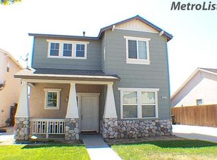 4075 Laurel Walk Ln, Turlock, CA 95382