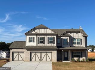 1305 Honeysuckle Ln, Hoschton, GA 30548