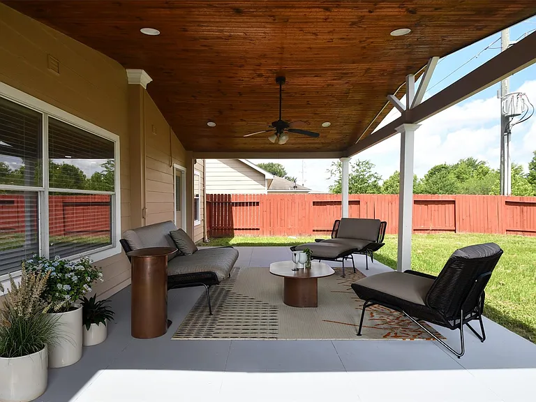 24406 Lakecrest Village Dr — Photo 3