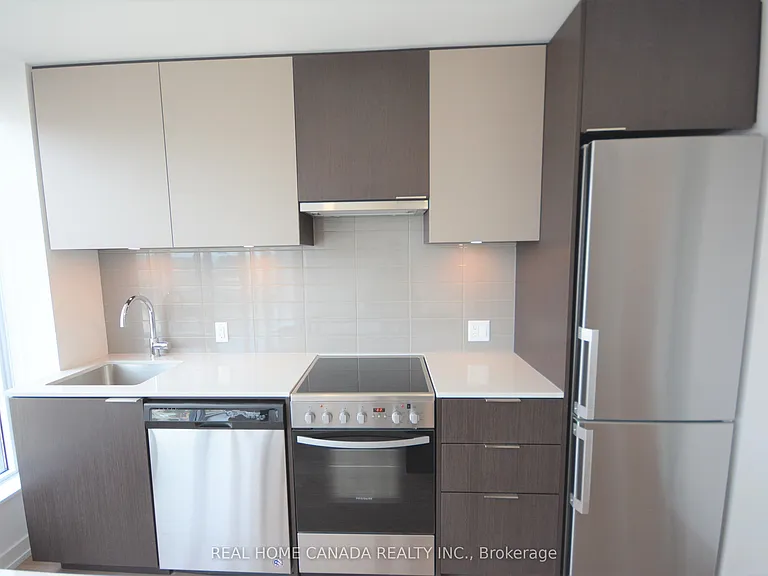 203 College St #1907 — Photo 5