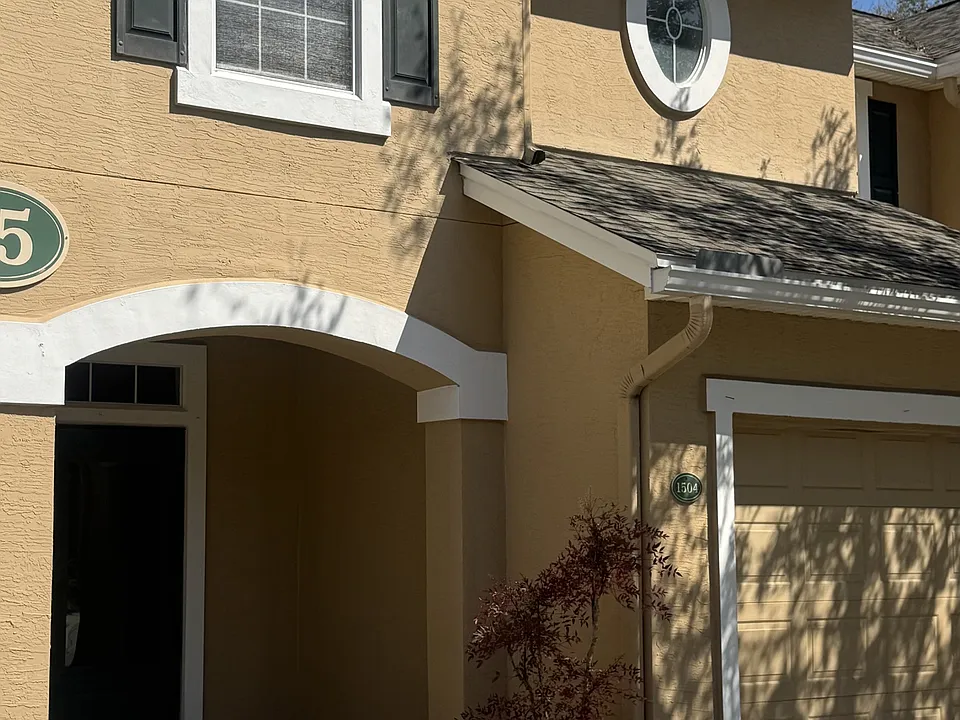 5260 Collins #ROAD1504