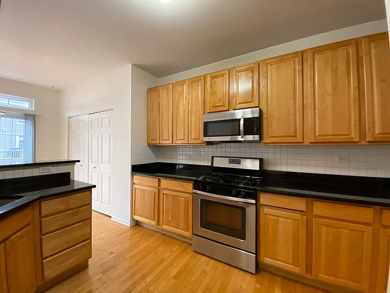 1129 Georgetown Way — Photo 5