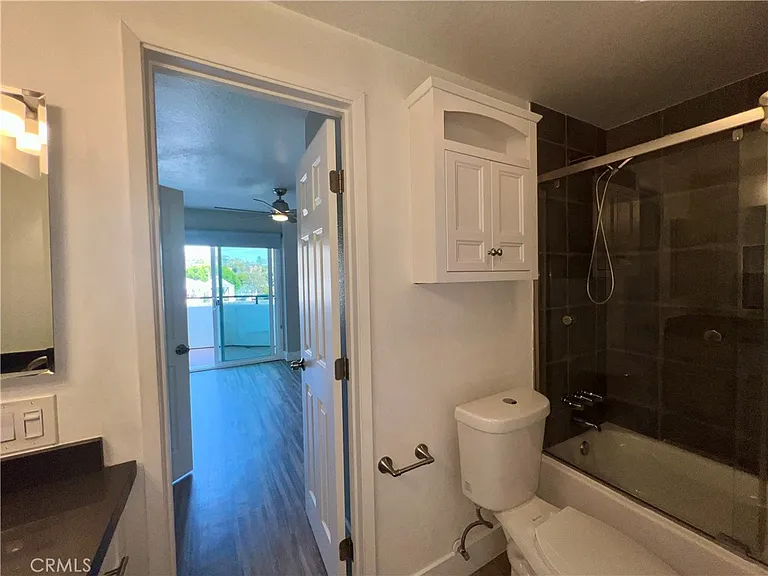 312 Broadway St #4 — Photo 15
