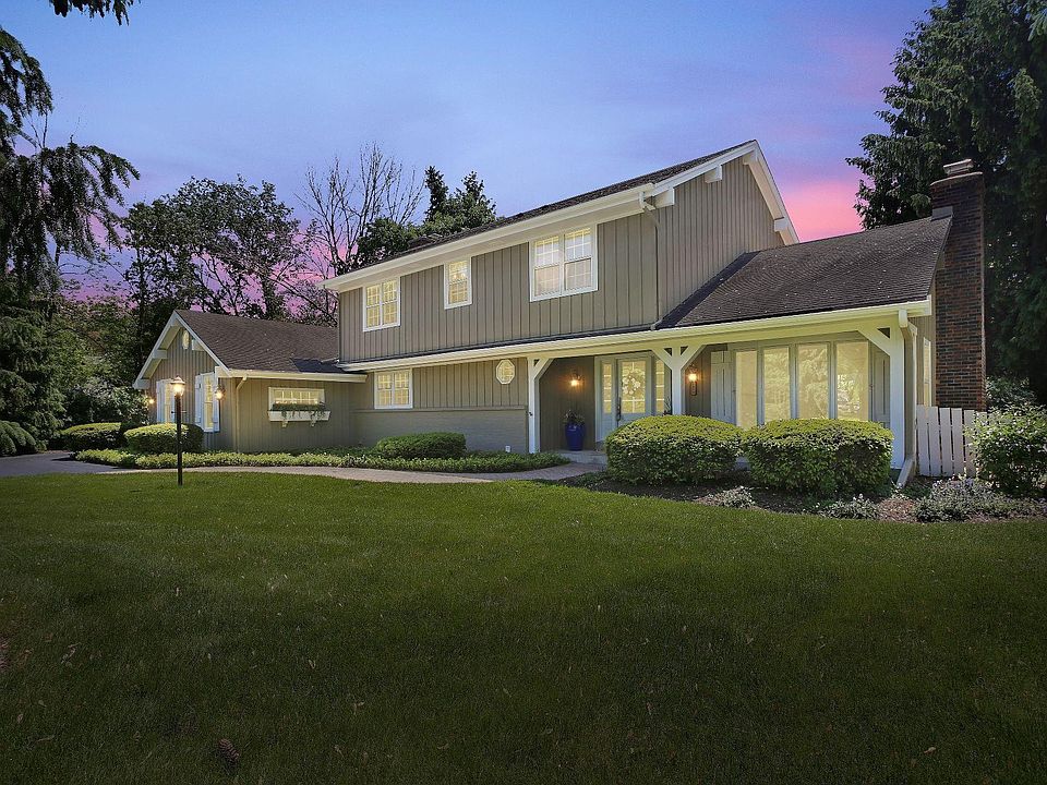 1st image of 3839 W Le Grande Blvd