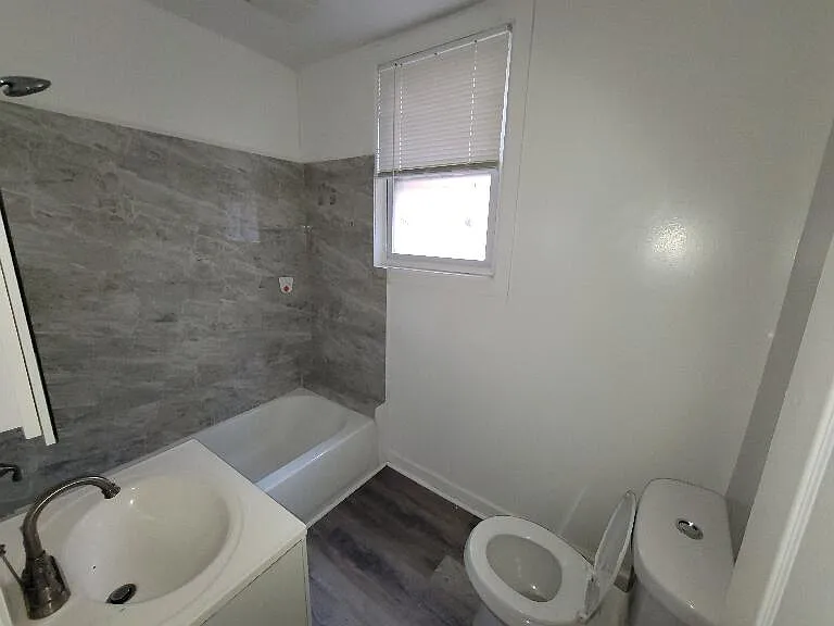 312 Perrin St — Photo 17