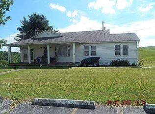 9345 Hogtown Hl, Morehead, KY 40351