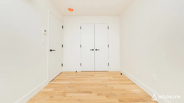 Rented by Nooklyn NYC LLC | media 34