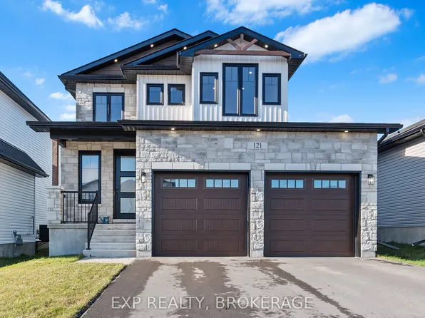 121 Creighton Dr, Loyalist, ON K0H 2H0