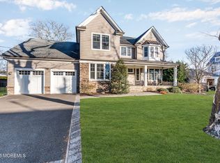 3 Bayonne Avenue, Monmouth Beach, NJ 07750