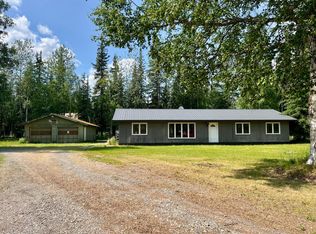 2225 Bradway Rd, North Pole, AK 99705