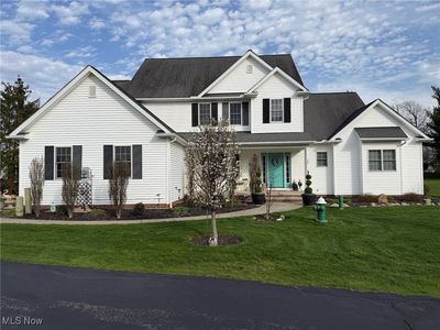 25 Pine Villa Trl, Aurora, OH, 44202