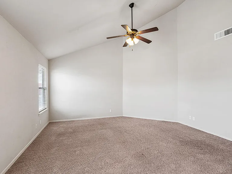 11100 Bullseye St — Photo 29