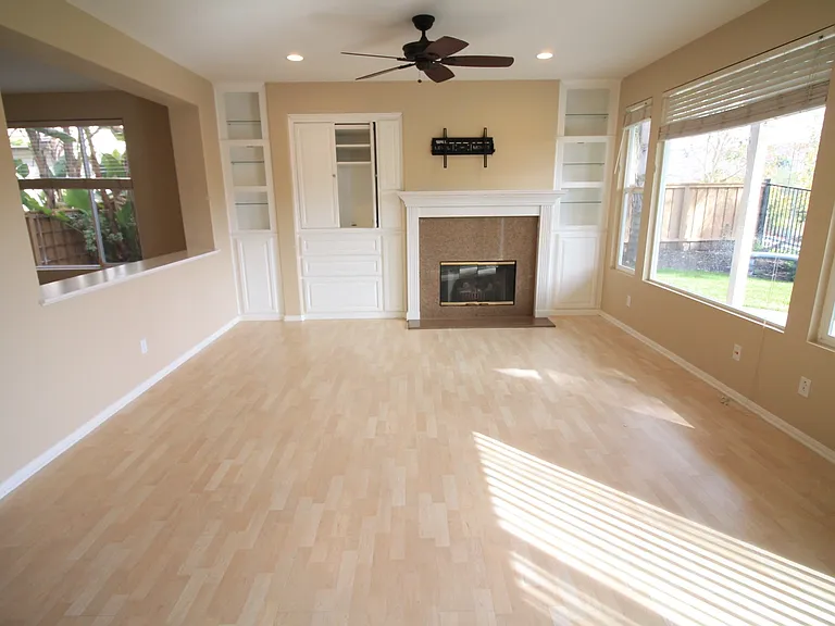 11469 Trailbrook Ln — Photo 3