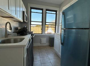 931 Avenue C #D6, Bayonne, NJ 07002